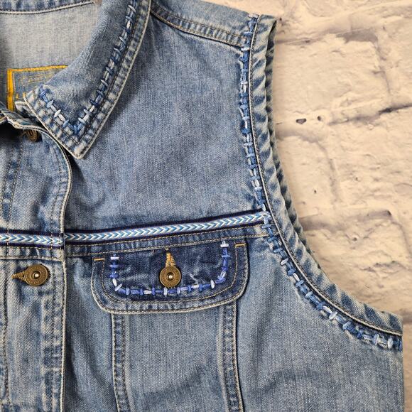 Vintage Liz Claiborne Denim Vest Western Embroidered Trim Preppy size Medium - Picture 4 of 16